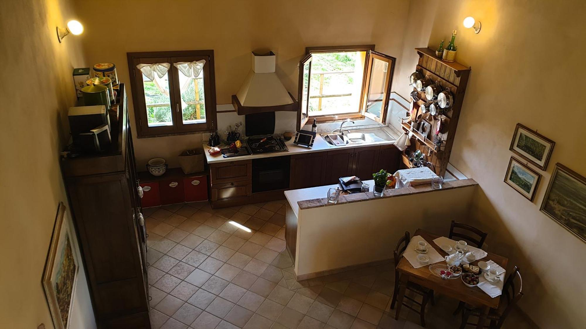 Agriturismo Podere Le Tombe Guest House Палая Екстериор снимка