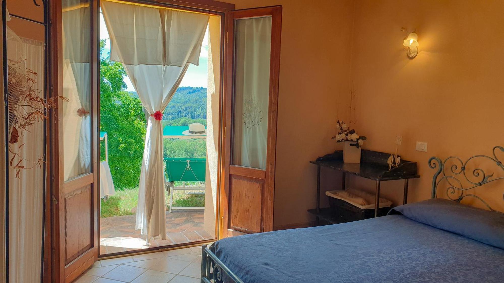 Agriturismo Podere Le Tombe Guest House Палая Стая снимка